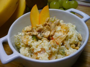 Ovocný salát s kuskusem